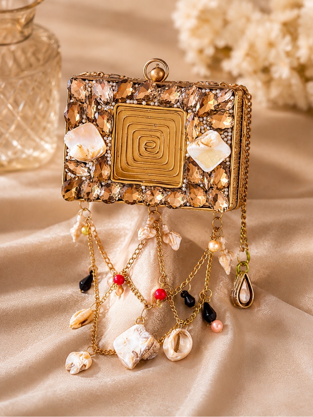 Gold Jeweled Shell Fringe Minaudière Clutch